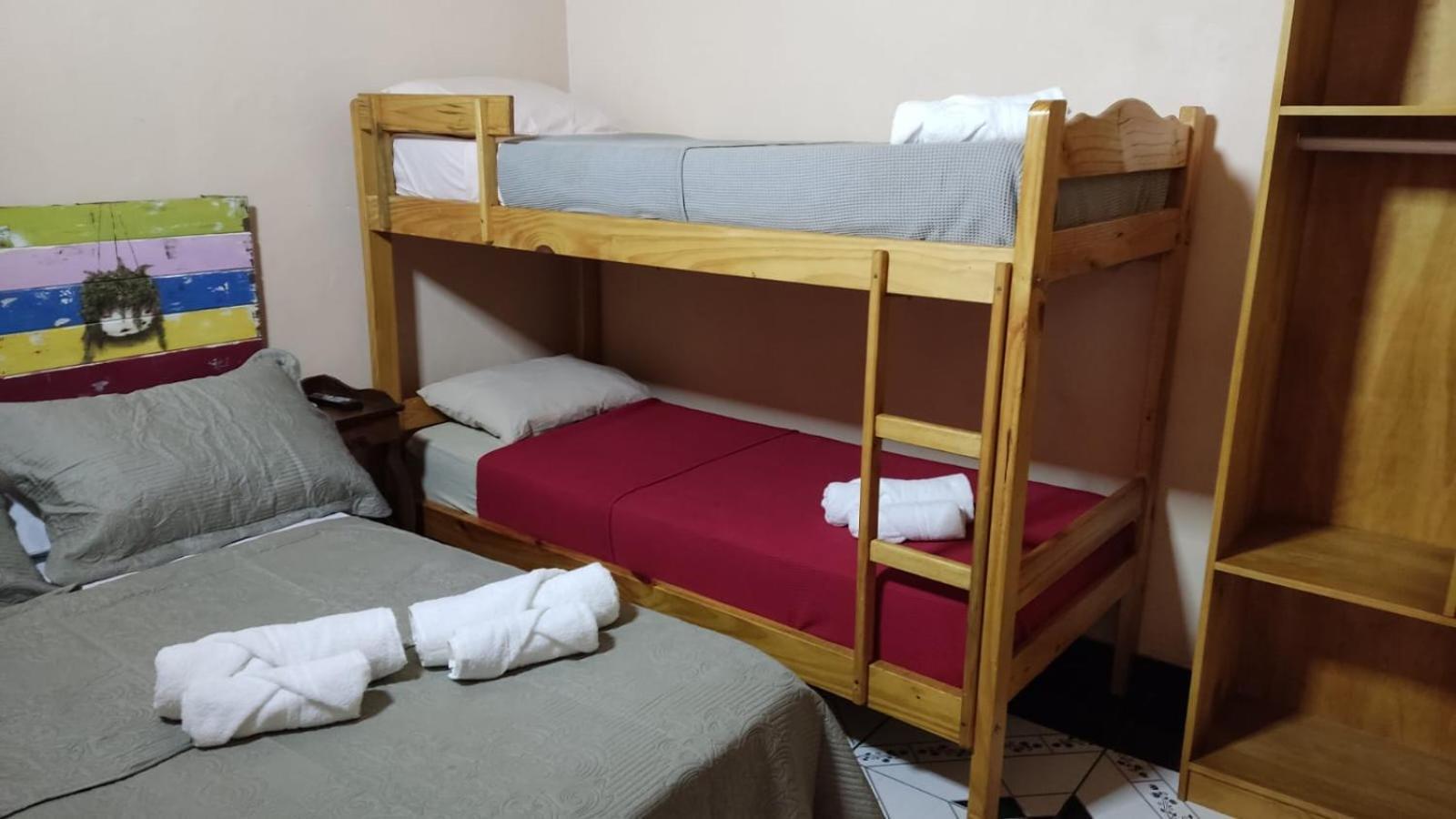 Ferienwohnung Apart Clemencia Puerto Iguazú Zimmer foto